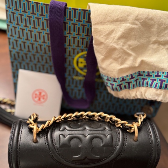 Tory Burch SMALL FLEMING CONVERTIBLE SHOULDER BAG - Picture 5 of 6